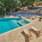 Kallisti - Sea View & Private Pool Willa Pyrgi (Corfu)