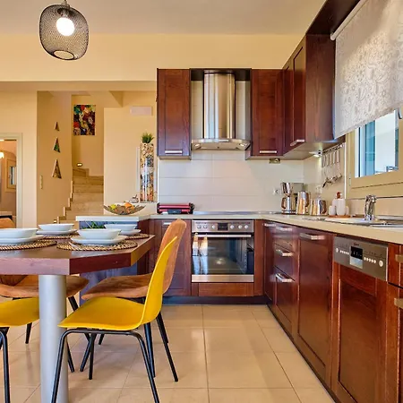 Kallisti - Sea View & Private Pool Villa *