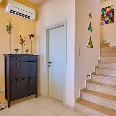 Villa Kallisti - Sea View & Private Pool